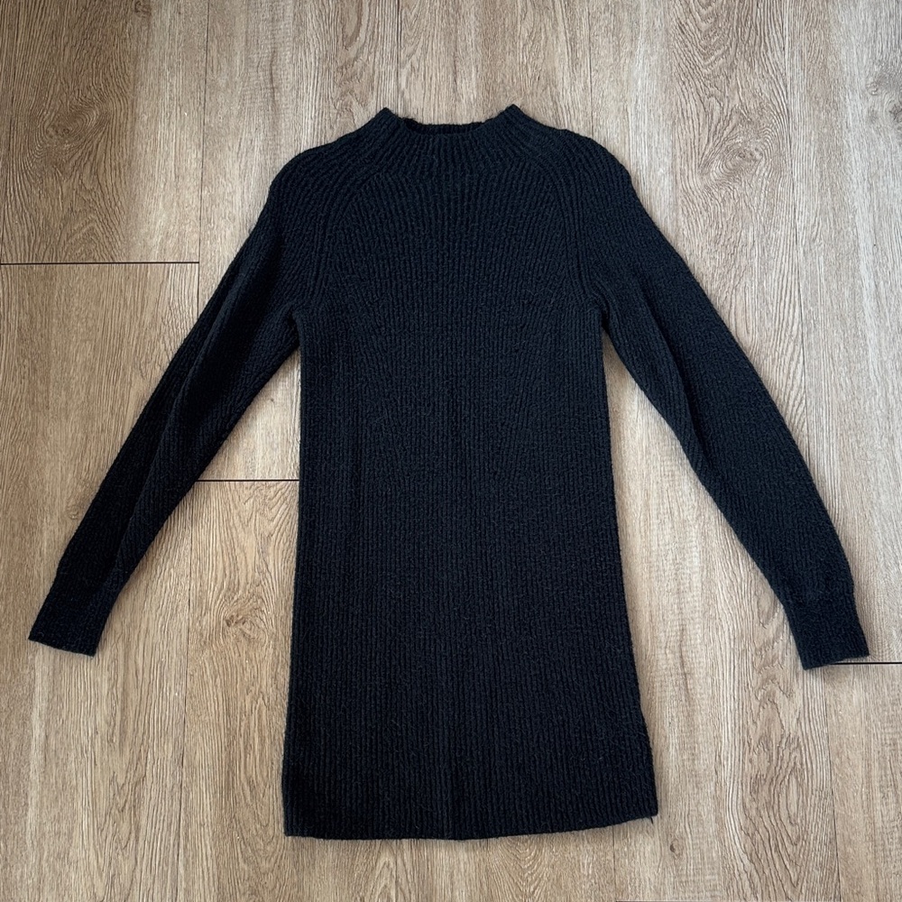 Abercrombie & Fitch Women’s Black Knit Sweater Mini Dress